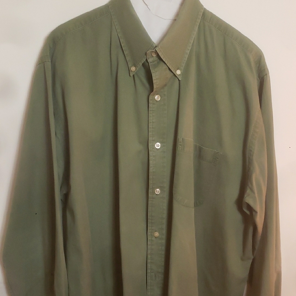 Lands' End Sage Green Men's Button-Down Shirt